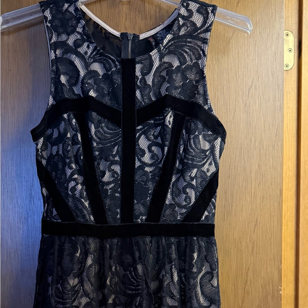 Fire Los Angeles Black Short Lace Dress
